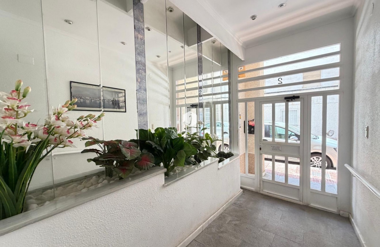 Resale - Penthouse -
Torrevieja - Acequion