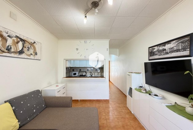 Resale - Chalet -
Torrevieja - Nueva Torrevieja