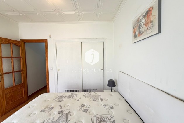 Resale - Chalet -
Torrevieja - Nueva Torrevieja