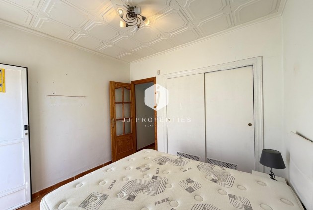 Resale - Chalet -
Torrevieja - Nueva Torrevieja
