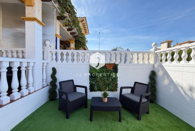 Resale - Chalet -
Orihuela Costa - Rocio Del Mar