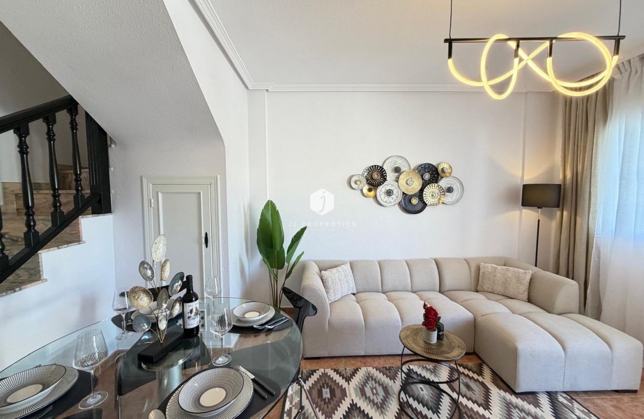 Resale - Chalet -
Orihuela Costa - Rocio Del Mar