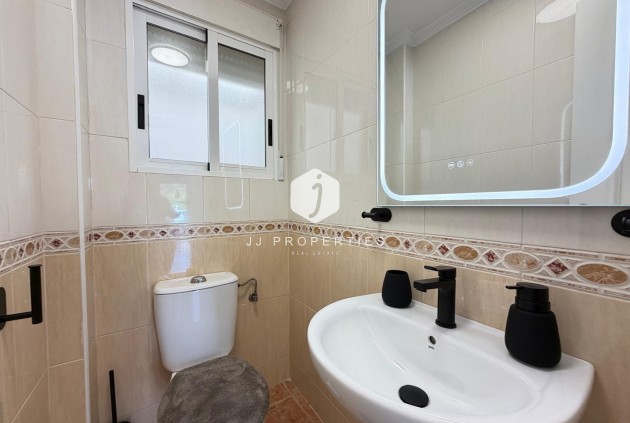 Resale - Chalet -
Orihuela Costa - Rocio Del Mar