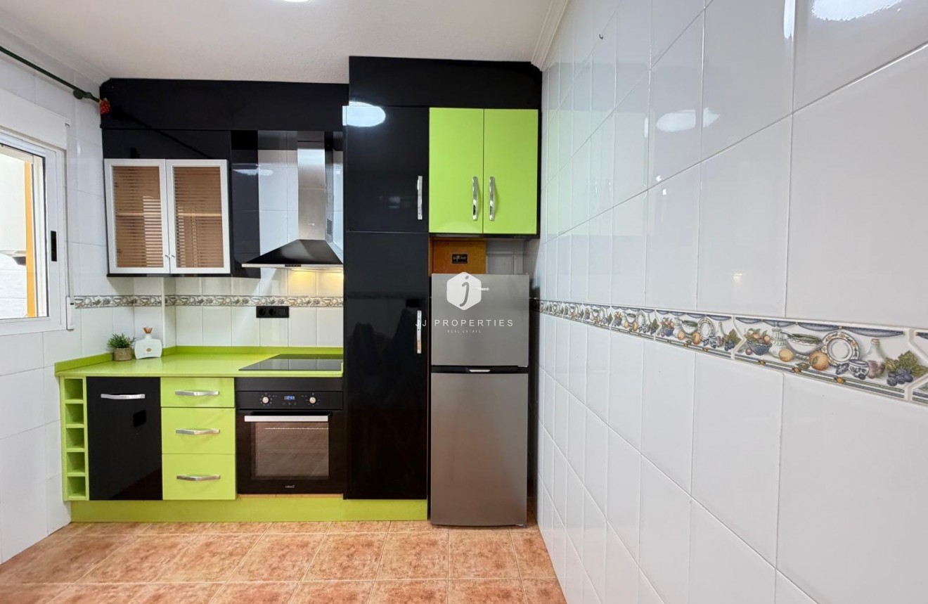 Resale - Chalet -
Orihuela Costa - Rocio Del Mar