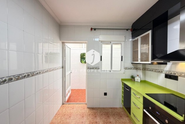 Resale - Chalet -
Orihuela Costa - Rocio Del Mar