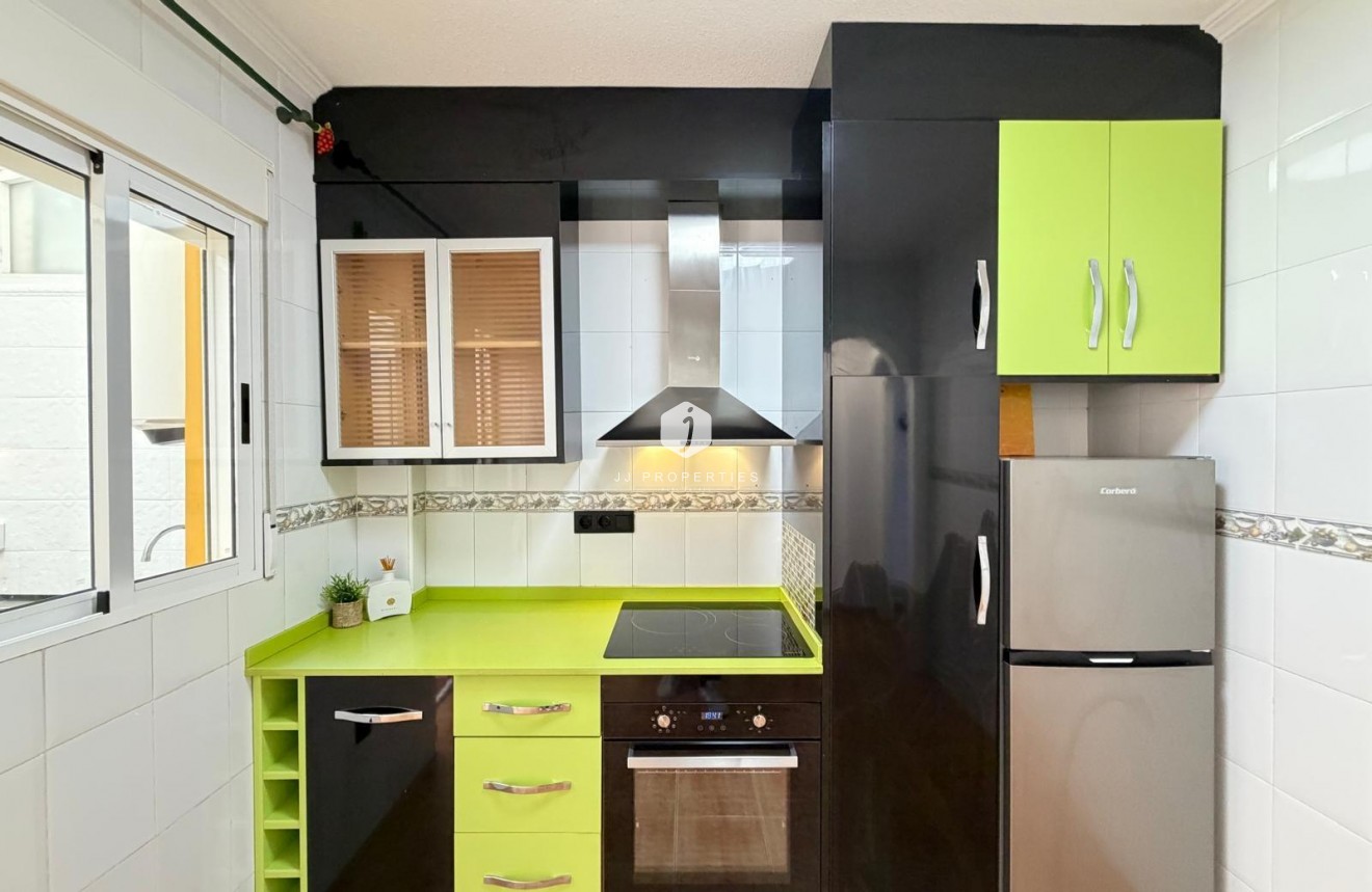 Resale - Chalet -
Orihuela Costa - Rocio Del Mar
