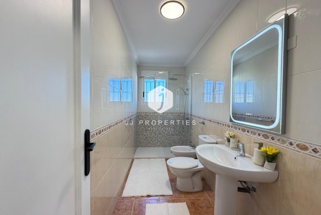 Resale - Chalet -
Orihuela Costa - Rocio Del Mar
