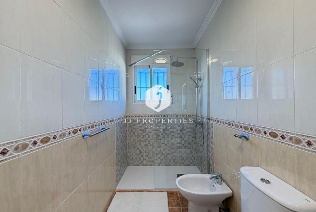 Resale - Chalet -
Orihuela Costa - Rocio Del Mar