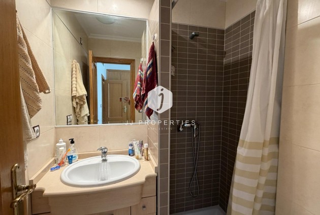 Resale - Apartment / flat -
Torrevieja - Playa de los Locos