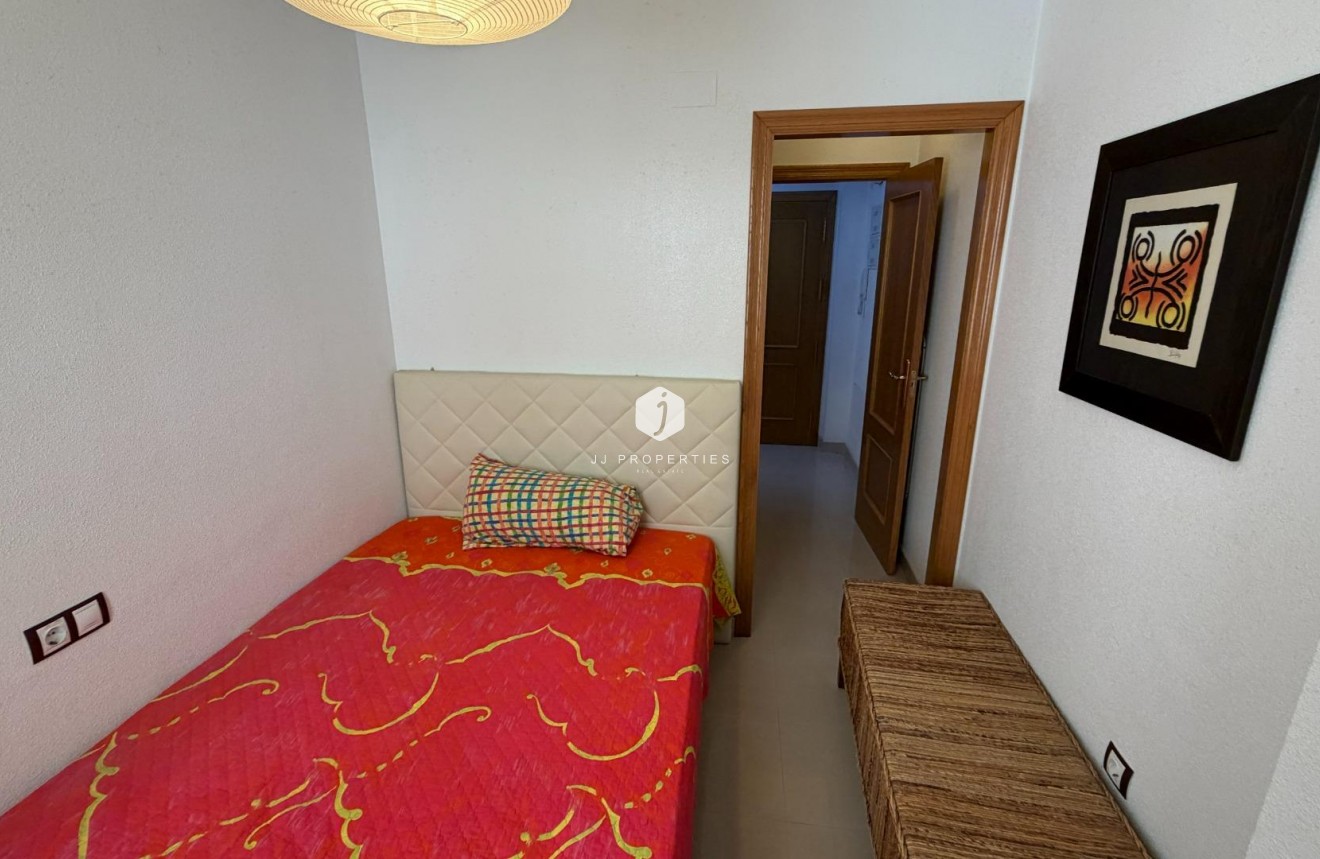 Resale - Apartment / flat -
Torrevieja - Playa de los Locos