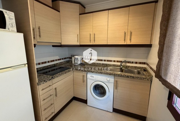 Resale - Apartment / flat -
Torrevieja - Playa de los Locos