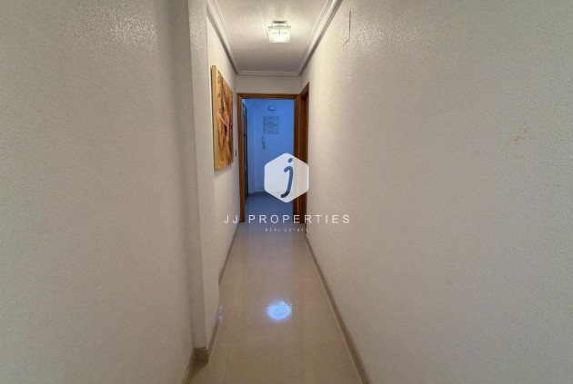 Resale - Apartment / flat -
Torrevieja - Playa de los Locos
