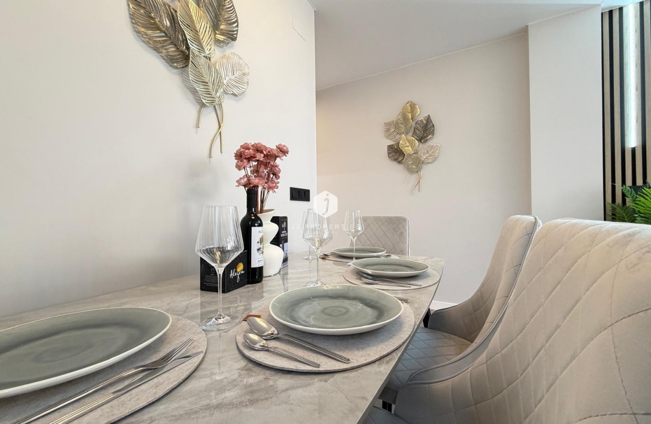 Resale - Apartment / flat -
Torrevieja - Estacion de autobuses