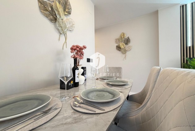 Resale - Apartment / flat -
Torrevieja - Estacion de autobuses