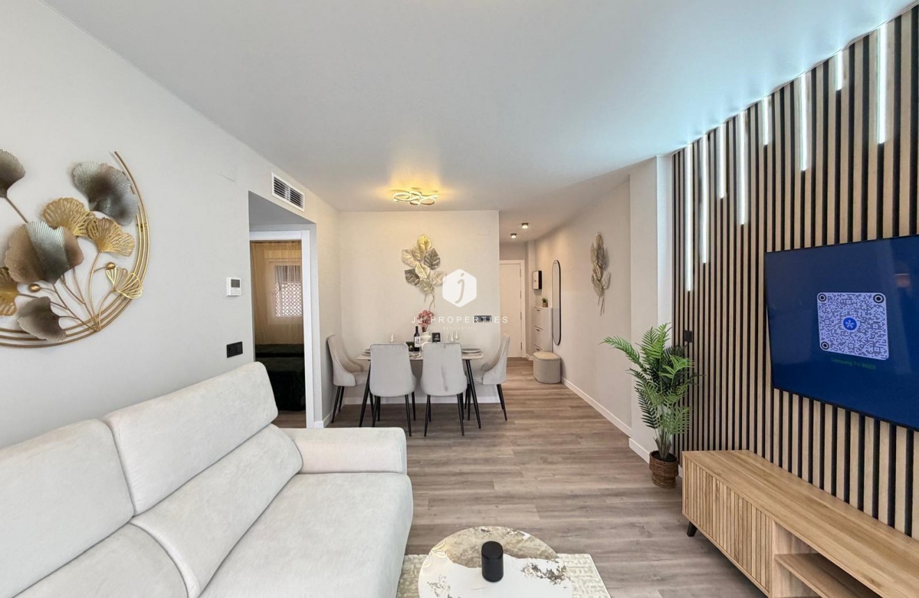 Resale - Apartment / flat -
Torrevieja - Estacion de autobuses