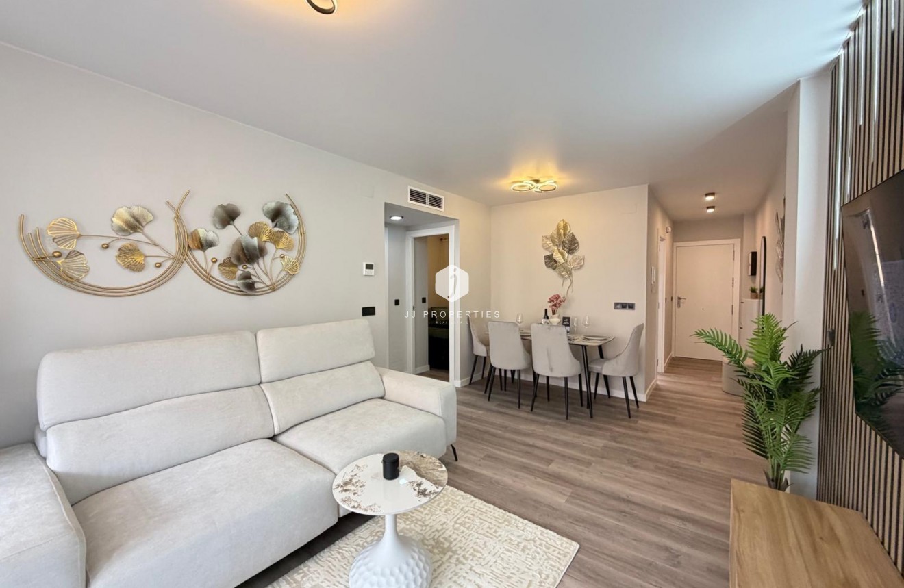 Resale - Apartment / flat -
Torrevieja - Estacion de autobuses
