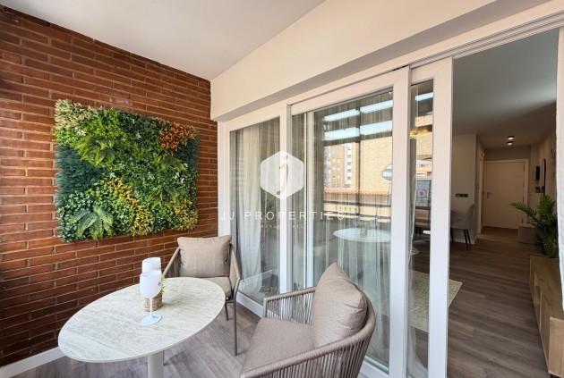 Resale - Apartment / flat -
Torrevieja - Estacion de autobuses
