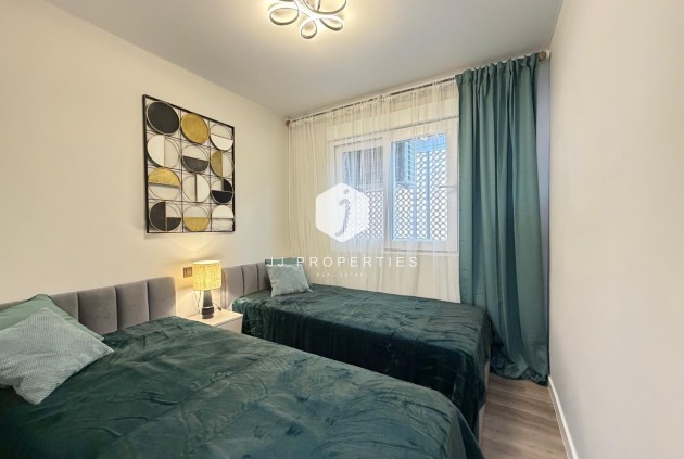 Resale - Apartment / flat -
Torrevieja - Estacion de autobuses