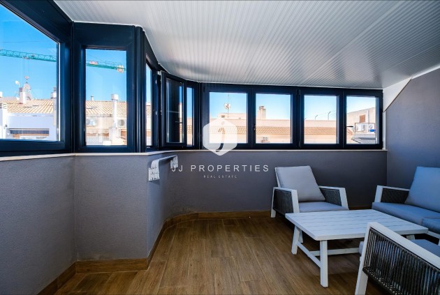 Resale - Apartment / flat -
Torrevieja - Playa del Cura