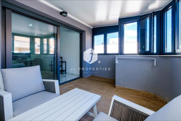 Resale - Apartment / flat -
Torrevieja - Playa del Cura