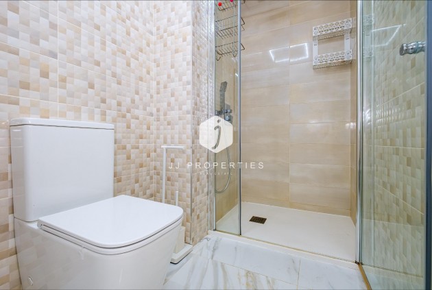 Resale - Apartment / flat -
Torrevieja - Playa del Cura