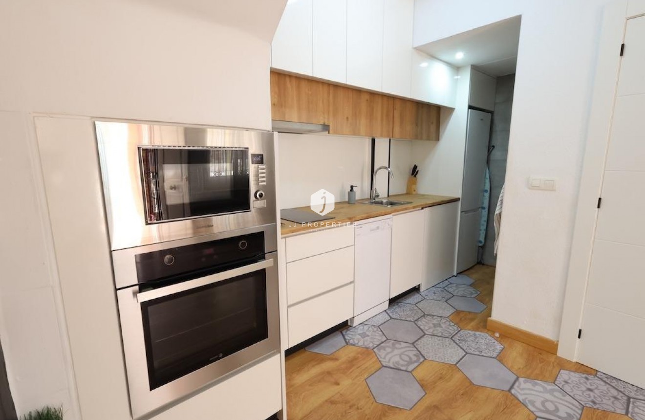 Resale - Duplex -
Orihuela Costa - Costa Blanca
