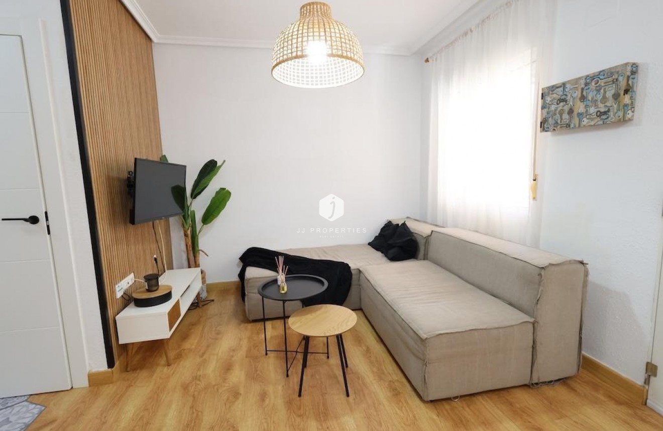 Resale - Duplex -
Orihuela Costa - Costa Blanca
