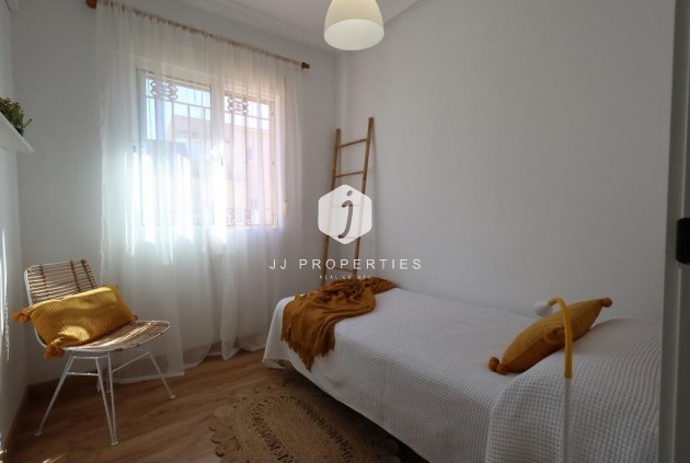 Resale - Duplex -
Orihuela Costa - Costa Blanca