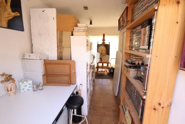 Resale - Villa -
Torrevieja - Costa Blanca