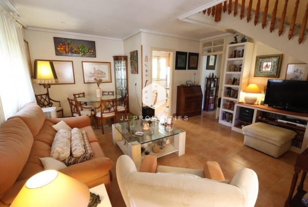 Resale - Villa -
Torrevieja - Costa Blanca