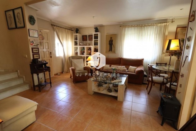 Resale - Villa -
Torrevieja - Costa Blanca