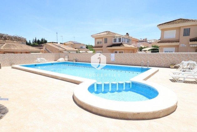 Resale - Villa -
Torrevieja - Costa Blanca
