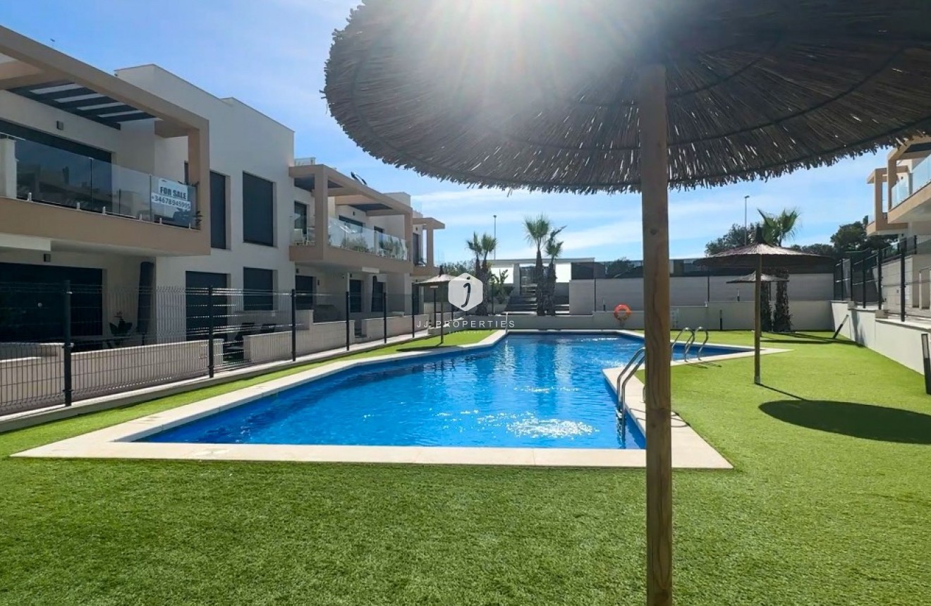 Resale - Apartment / flat -
Orihuela Costa - Costa Blanca