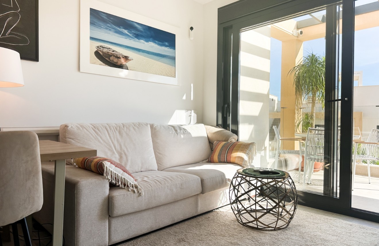 Resale - Apartment / flat -
Orihuela Costa - Costa Blanca