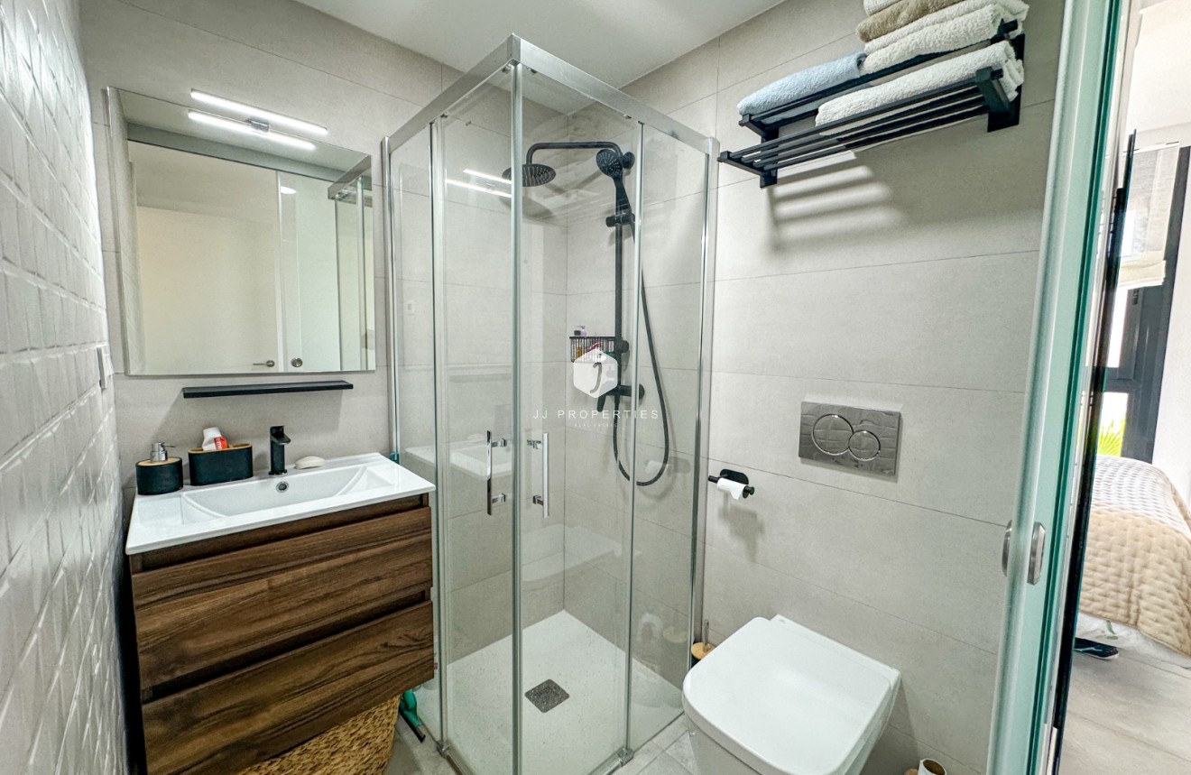 Resale - Apartment / flat -
Orihuela Costa - Costa Blanca
