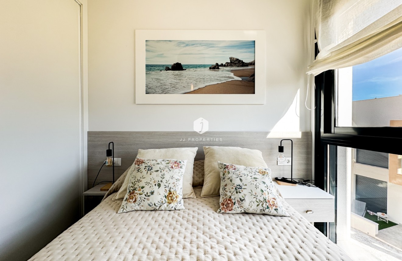 Resale - Apartment / flat -
Orihuela Costa - Costa Blanca
