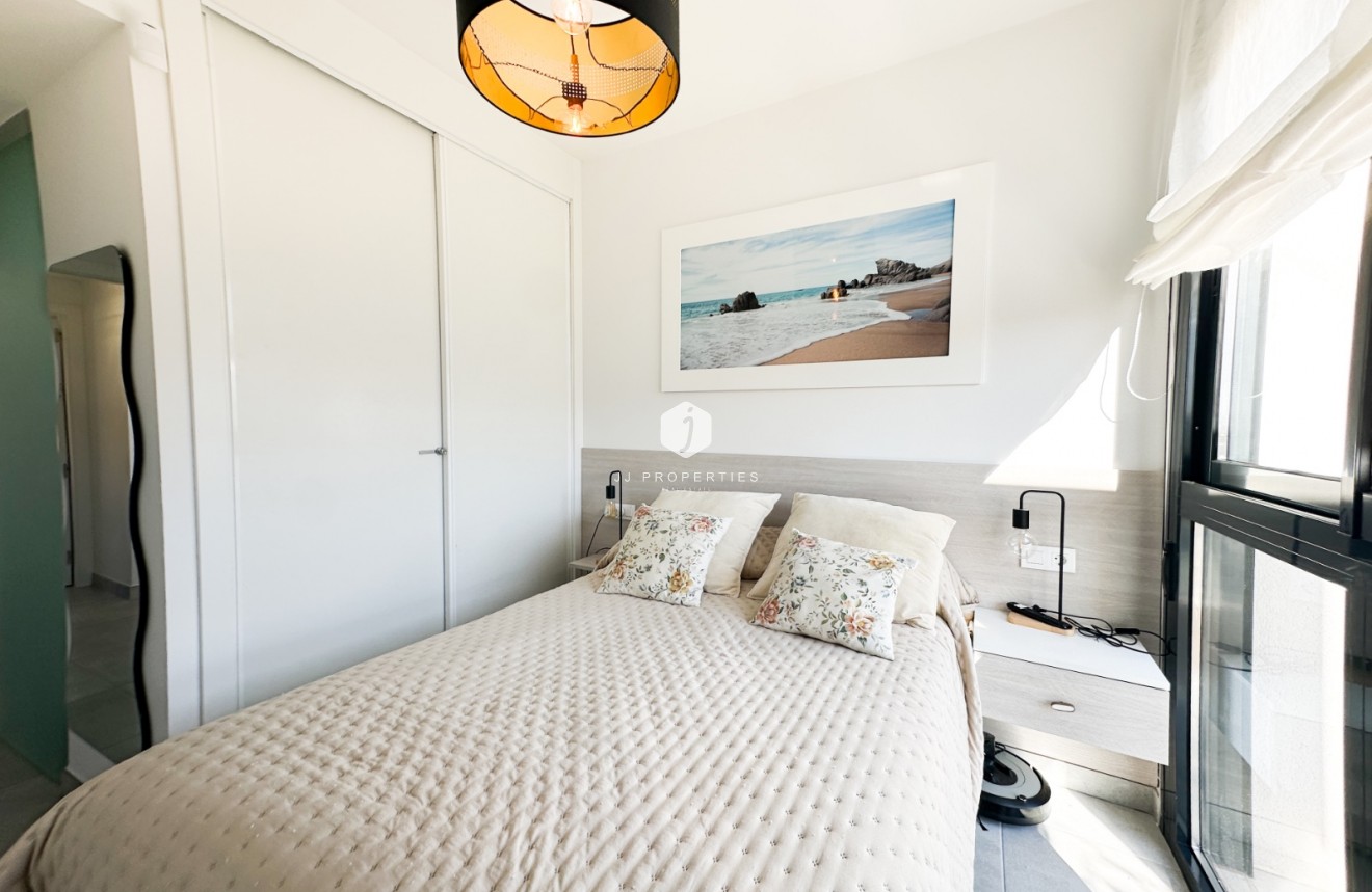 Resale - Apartment / flat -
Orihuela Costa - Costa Blanca