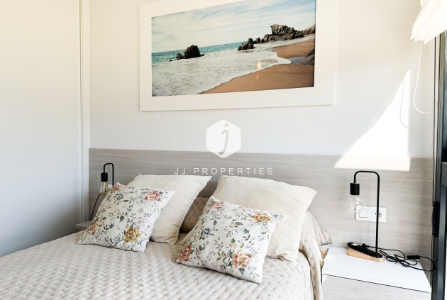 Resale - Apartment / flat -
Orihuela Costa - Costa Blanca
