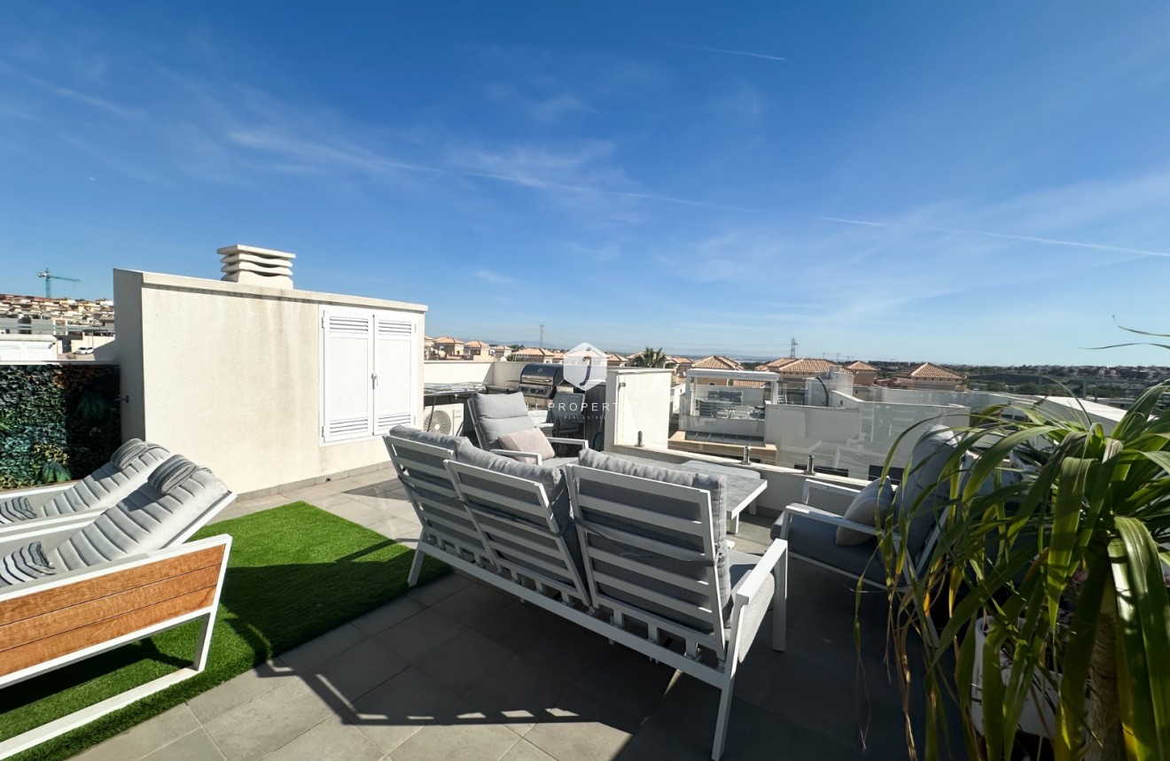 Resale - Apartment / flat -
Orihuela Costa - Costa Blanca