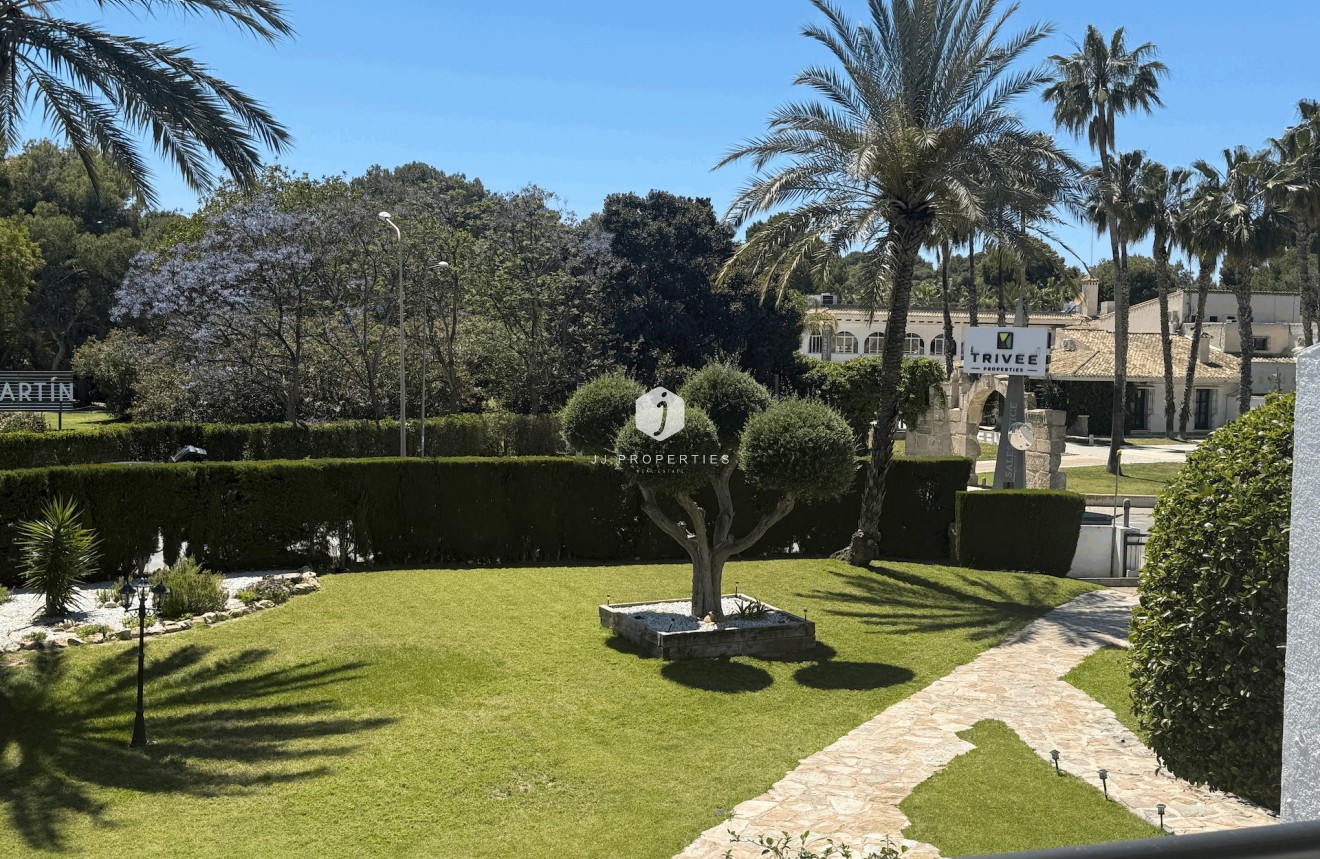 Resale - Apartment / flat -
Orihuela Costa - Costa Blanca