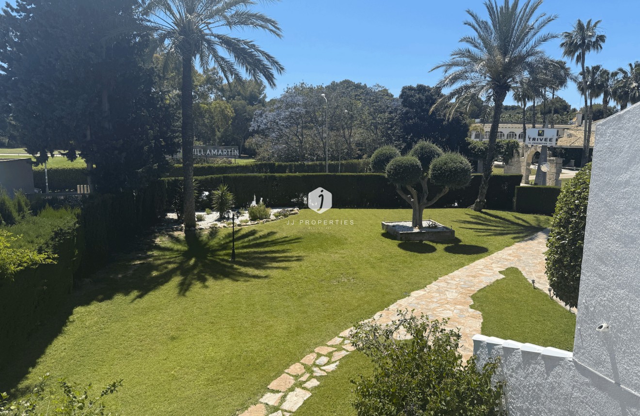 Resale - Apartment / flat -
Orihuela Costa - Costa Blanca
