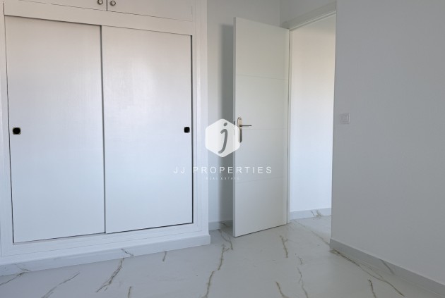 Resale - Apartment / flat -
Orihuela Costa - Costa Blanca