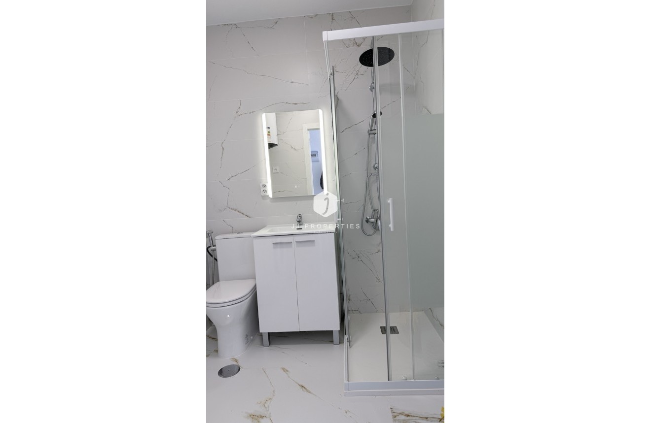 Resale - Apartment / flat -
Orihuela Costa - Costa Blanca