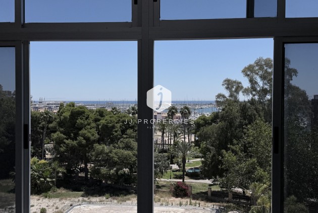 Resale - Apartment / flat -
Torrevieja - Costa Blanca