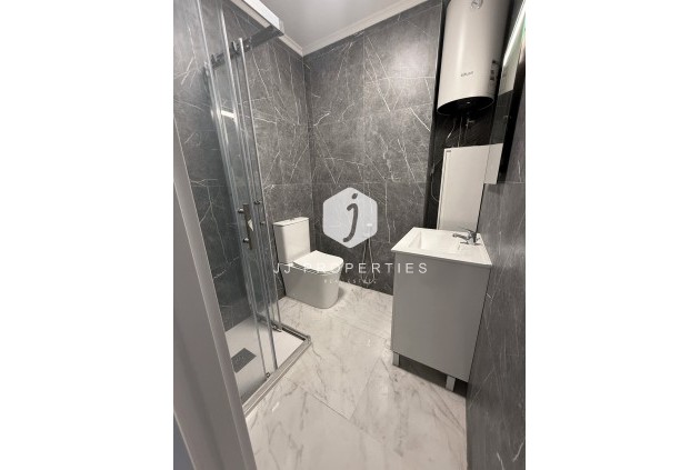 Resale - Apartment / flat -
Torrevieja - Costa Blanca
