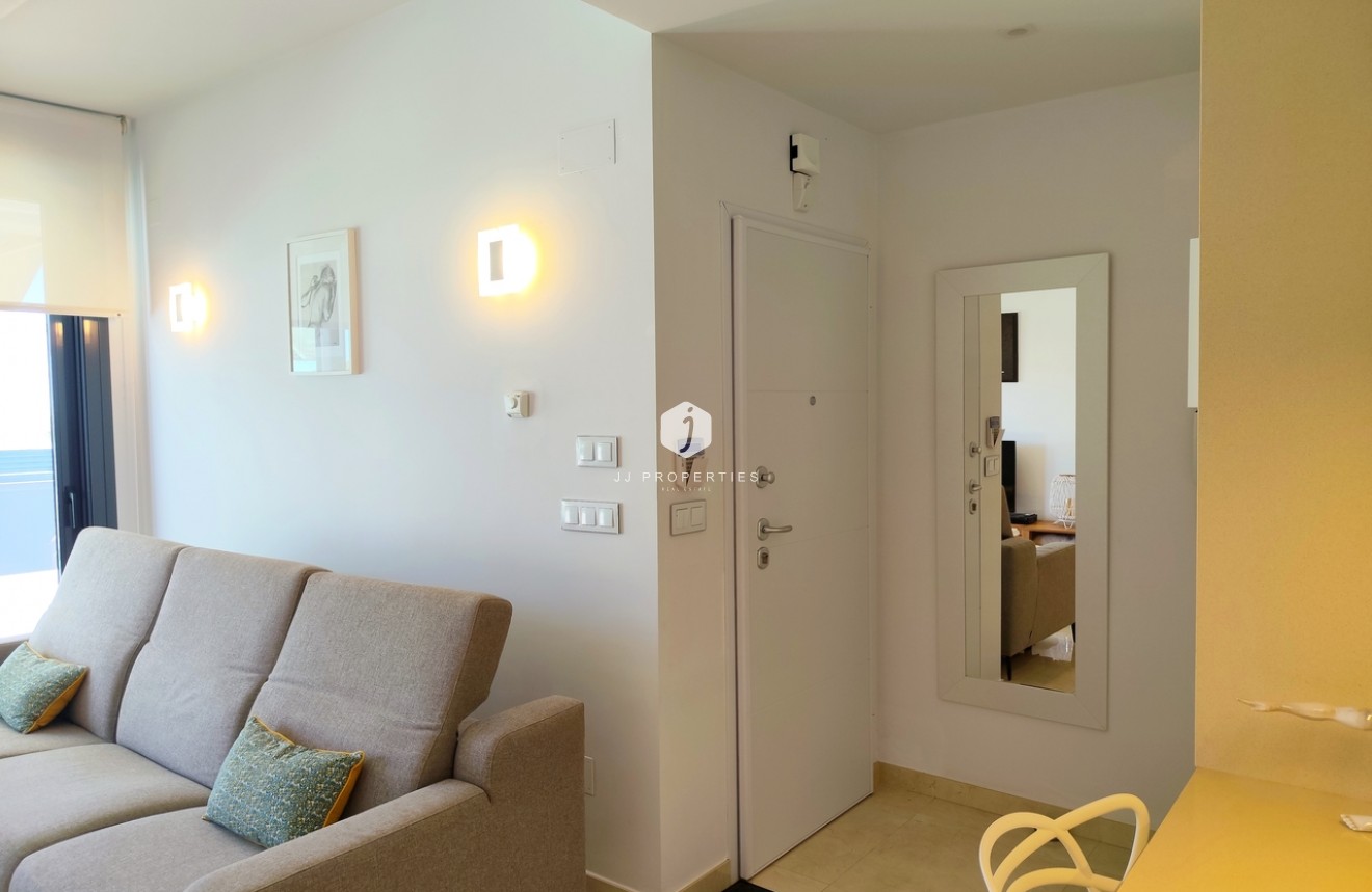 Resale - Villa -
San Miguel de Salinas - Inland