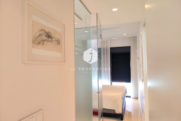Resale - Villa -
San Miguel de Salinas - Inland