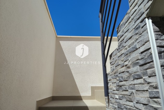 Resale - Villa -
San Miguel de Salinas - Inland