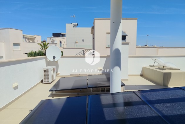 Resale - Villa -
San Miguel de Salinas - Inland