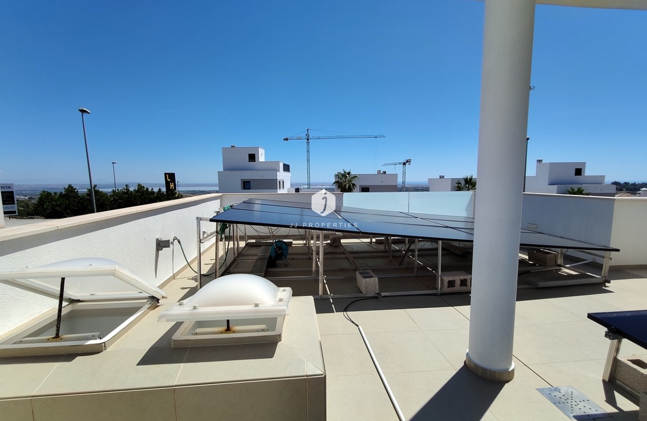 Resale - Villa -
San Miguel de Salinas - Inland